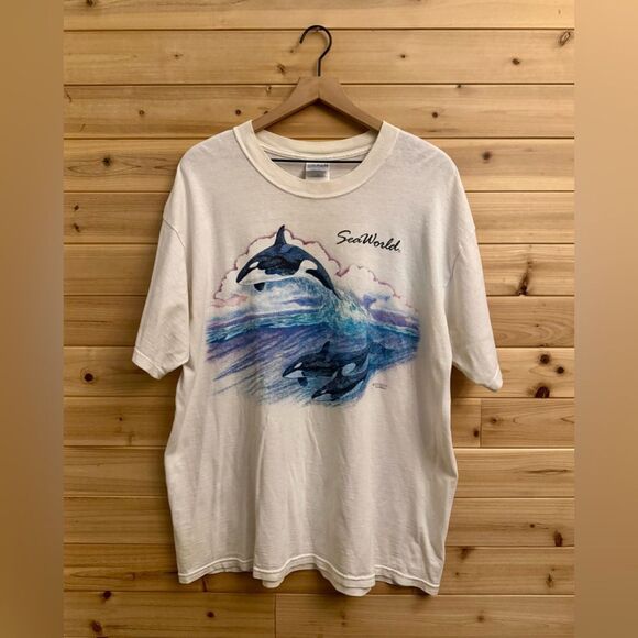 Vintage 90’s Sea World Size XLarge Glittery Orca Whale Graphic Short Sleeve Tee - Picture 1 of 8